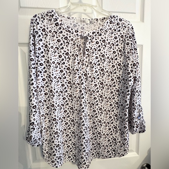 Cure Animal Print Blouse Size Large - Picture 1 of 5